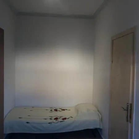 Roula Apartmán Nea Roda