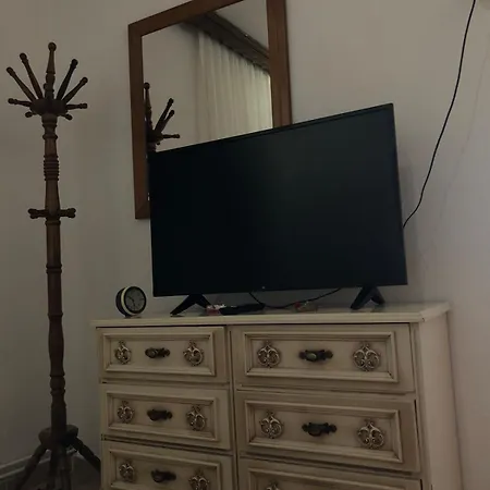 Roula * Nea Roda