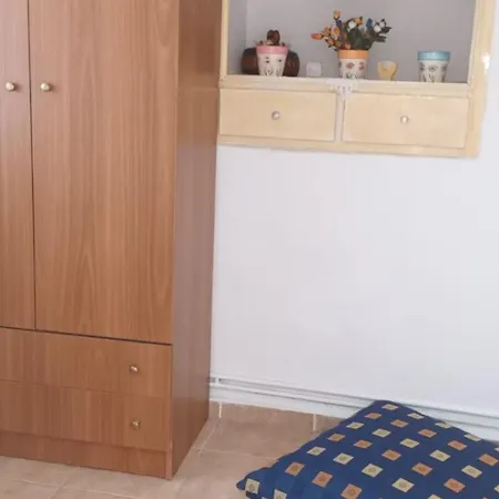 Roula Apartment *